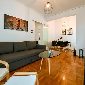 Apartament Center, Saloniki