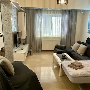 Apartament Super Nuova - Private Parking, Saloniki